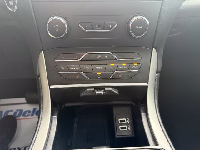Used 2019 Ford Edge SEL w/ Equipment Group 201A AWD/4WD image 33