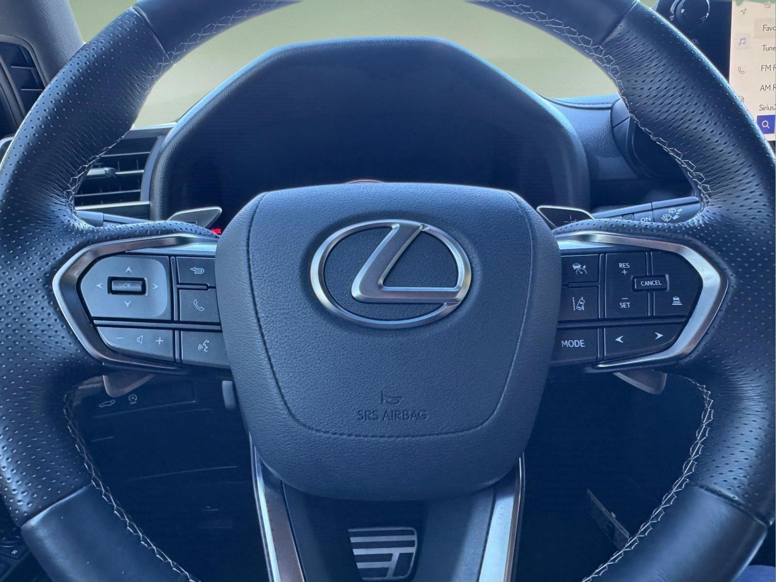 Used 2023 Lexus LX 600 F Sport w/ Accessory Package (Z1) AWD/4WD image 21