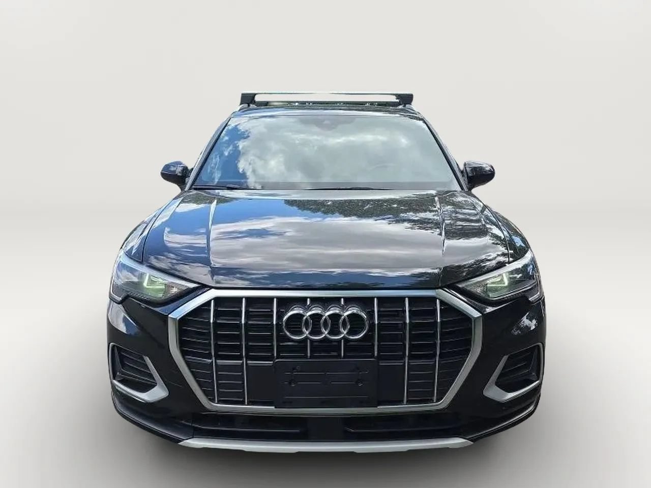 Used 2020 Audi Q3 2.0T Premium AWD/4WD image 4