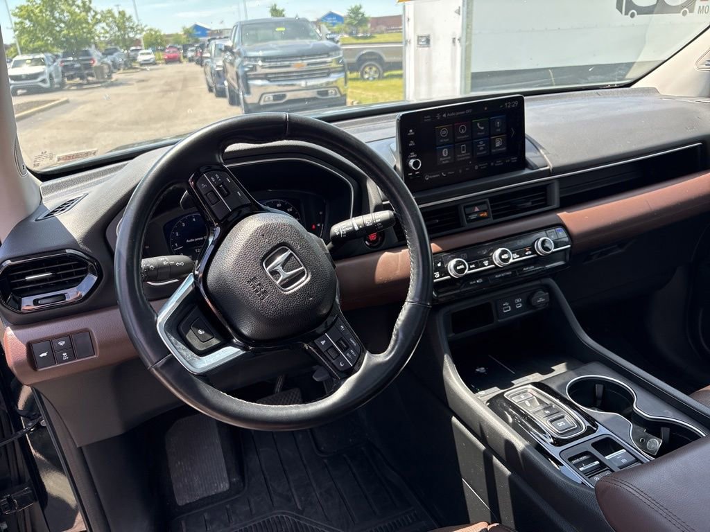 Used 2023 Honda Pilot Elite image 23