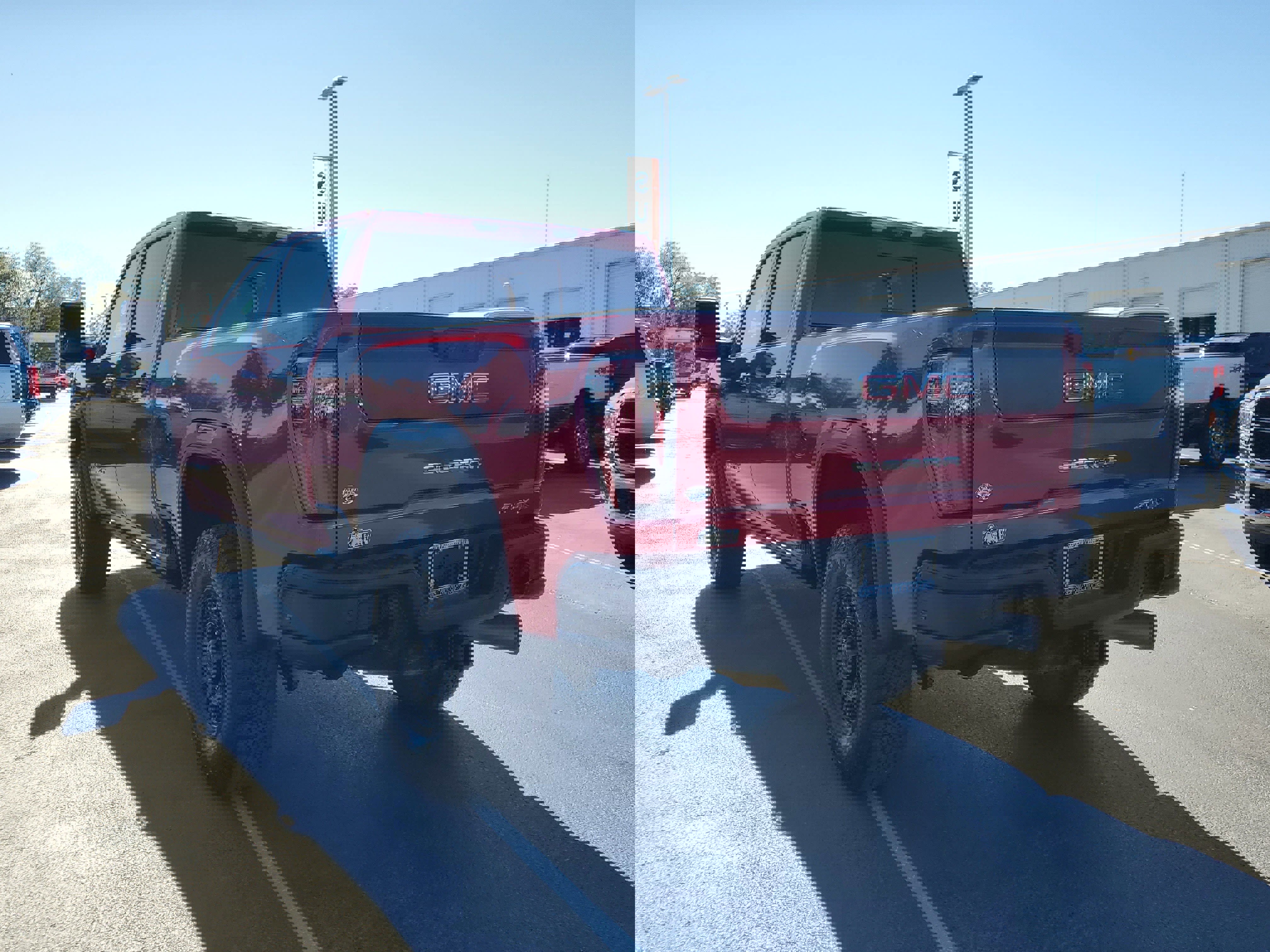 Used 2024 GMC Sierra 2500 AT4X w/ AT4X AEV Edition image 7