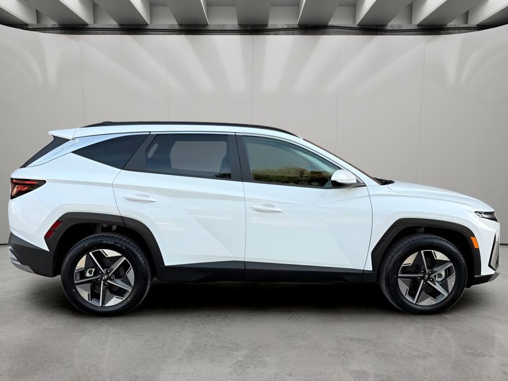 Certified 2025 Hyundai Tucson SEL image 6