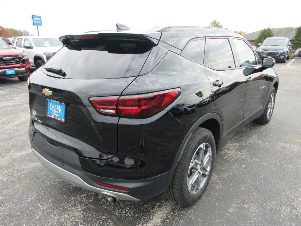 Certified 2023 Chevrolet Blazer LT image 5