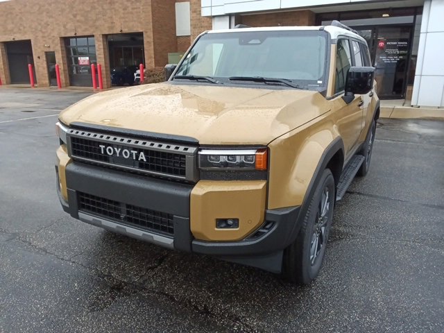 New 2025 Toyota Land Cruiser image 2