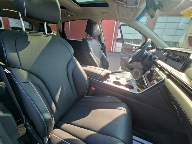 Used 2025 Genesis GV80 2.5T Prestige AWD/4WD image 30