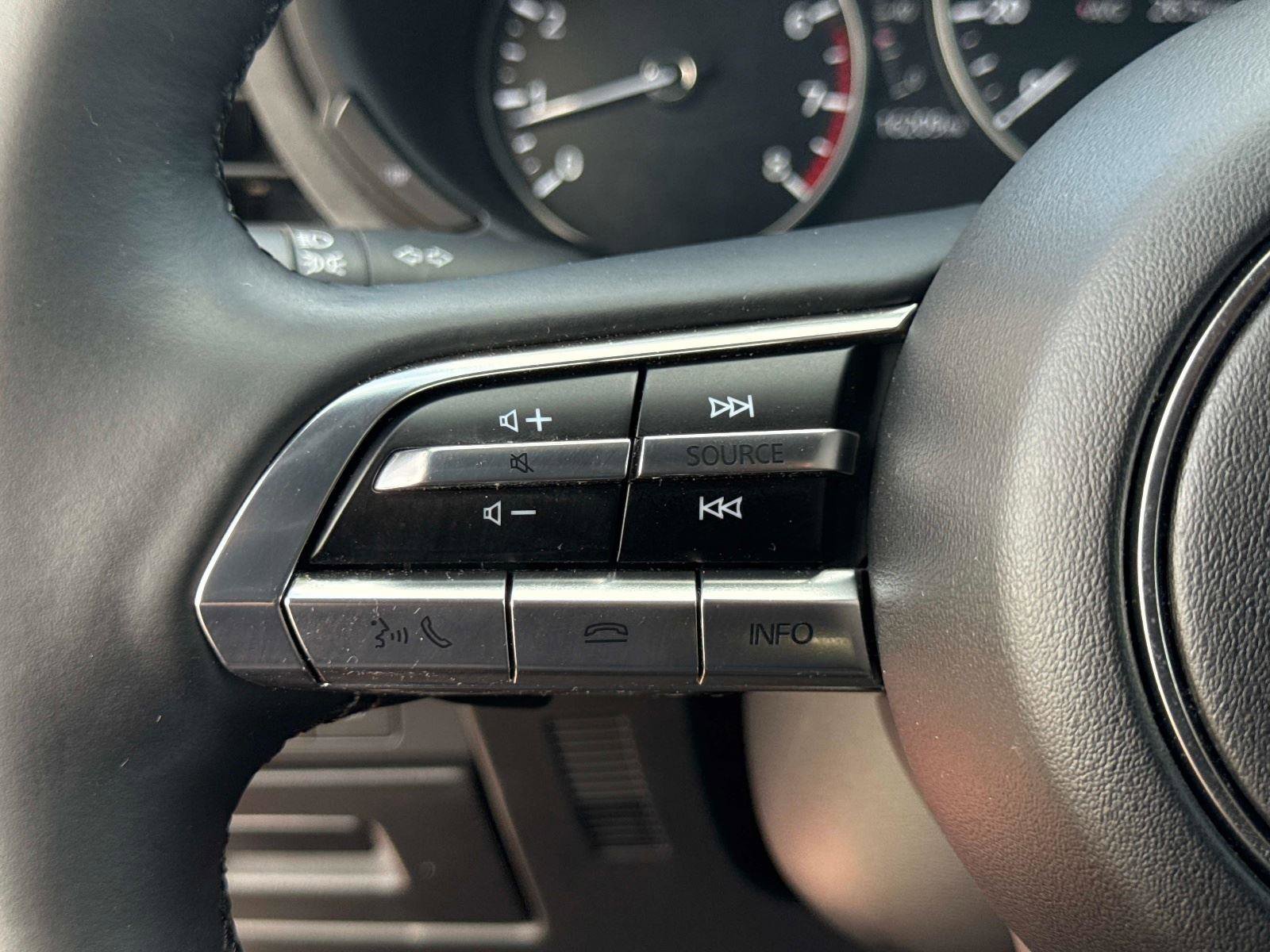 Certified 2023 MAZDA MAZDA3 AWD 2.5 Turbo Hatchback image 27