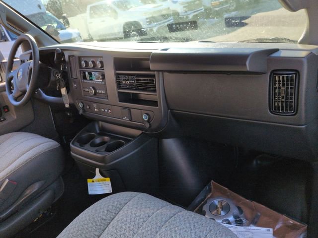 New 2025 Chevrolet Express 3500 Work Van w/ Power Convenience Package image 15
