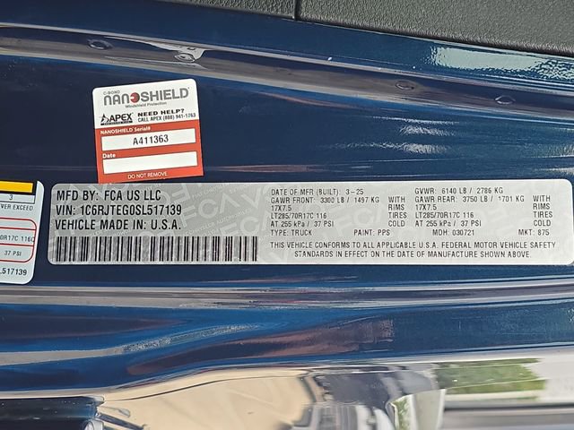 Used 2025 Jeep Gladiator Mojave image 34