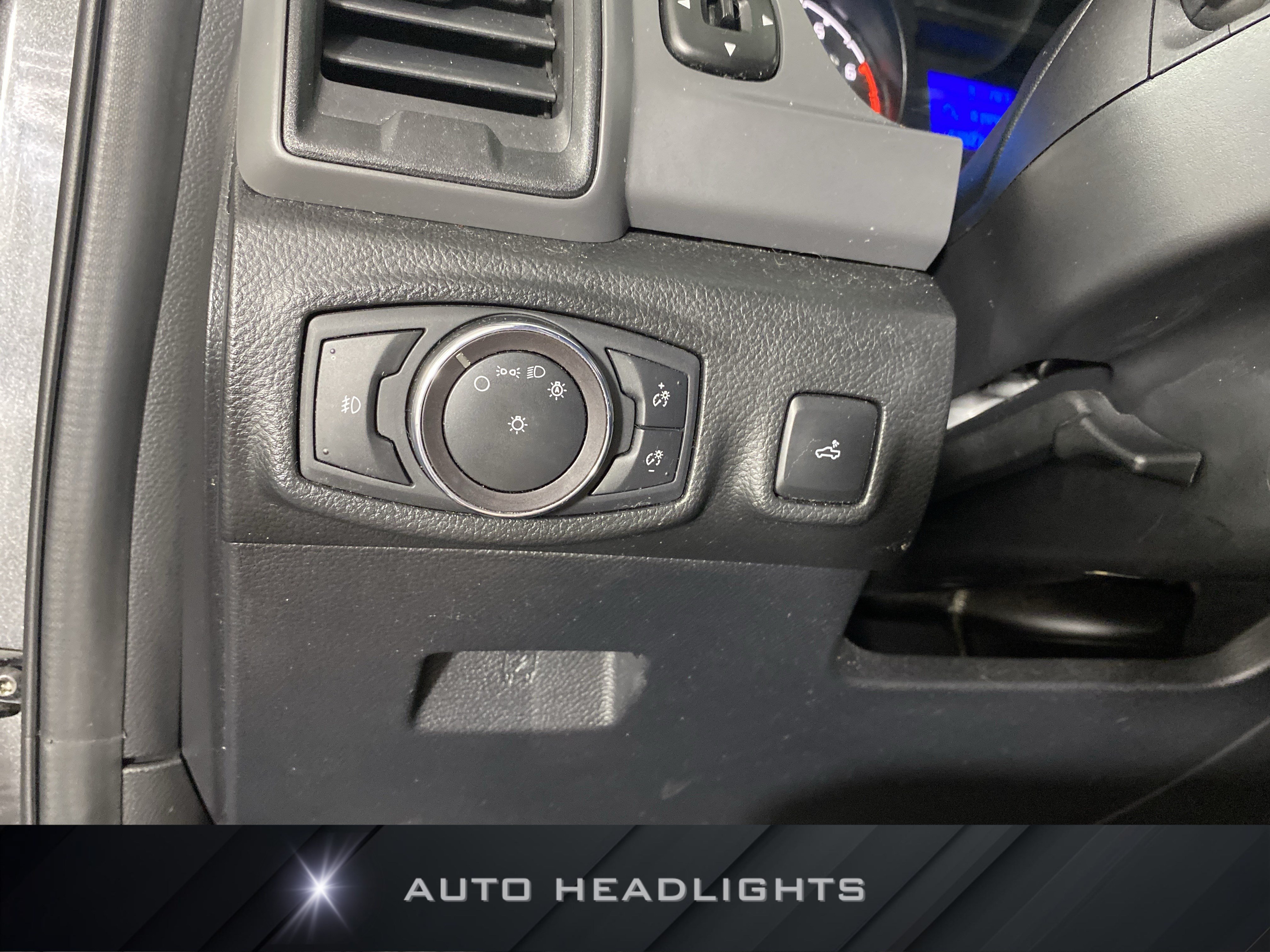 Used 2019 Ford Ranger XL w/ Equipment Group 101A Mid AWD/4WD image 23