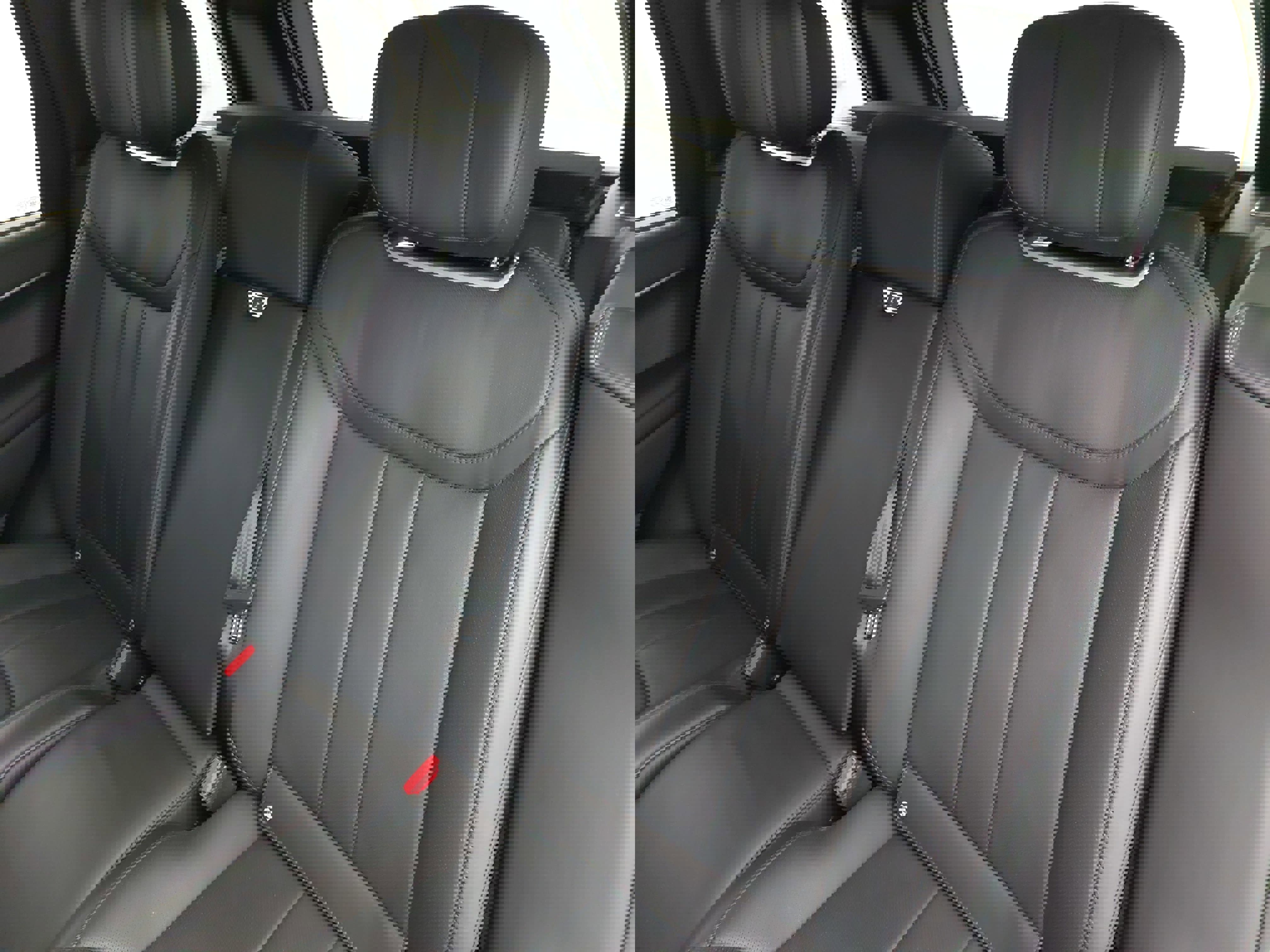 Used 2024 Land Rover Range Rover Autobiography image 16