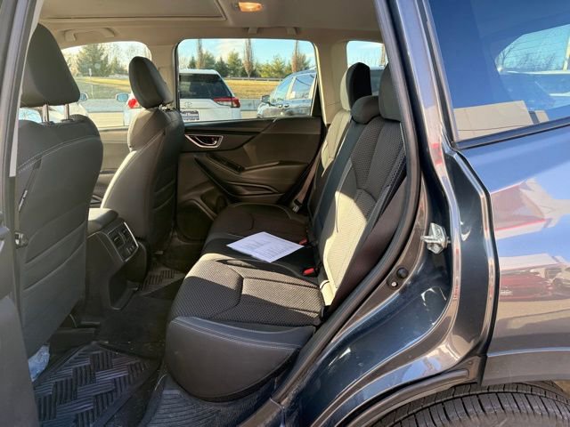 Used 2020 Subaru Forester Premium image 11