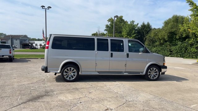 Certified 2024 Chevrolet Express 2500 Extended RWD image 9