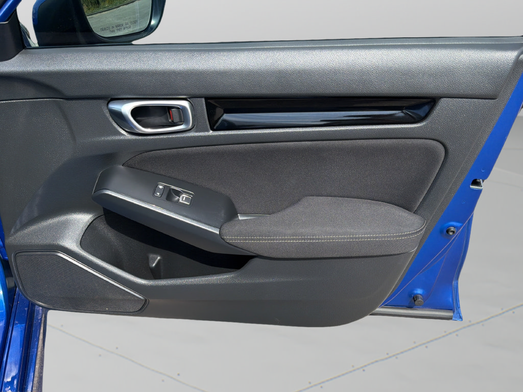 Used 2023 Honda Civic EX image 10