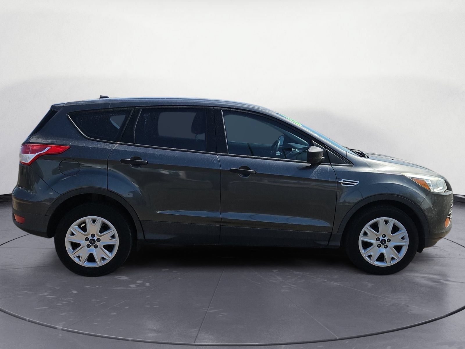 Used 2016 Ford Escape S FWD image 6