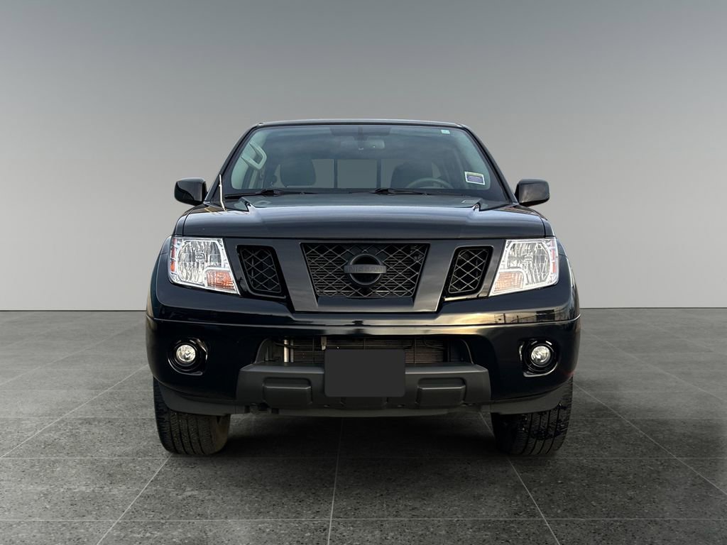Used 2021 Nissan Frontier SV w/ Midnight Edition Floor Mats image 2