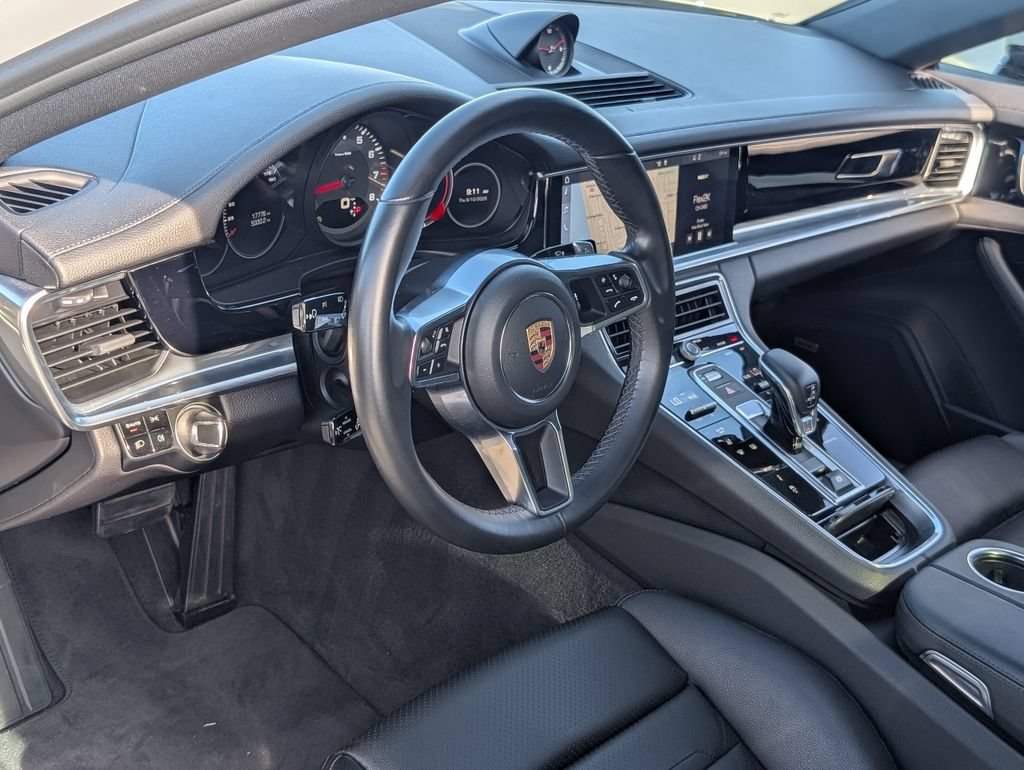Certified 2019 Porsche Panamera image 4