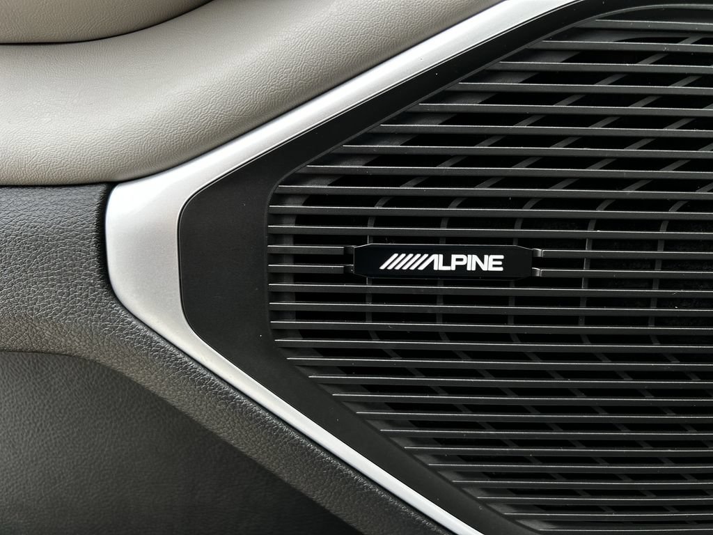 Used 2022 Jeep Wagoneer Series II w/ Premium Group I RWD image 27