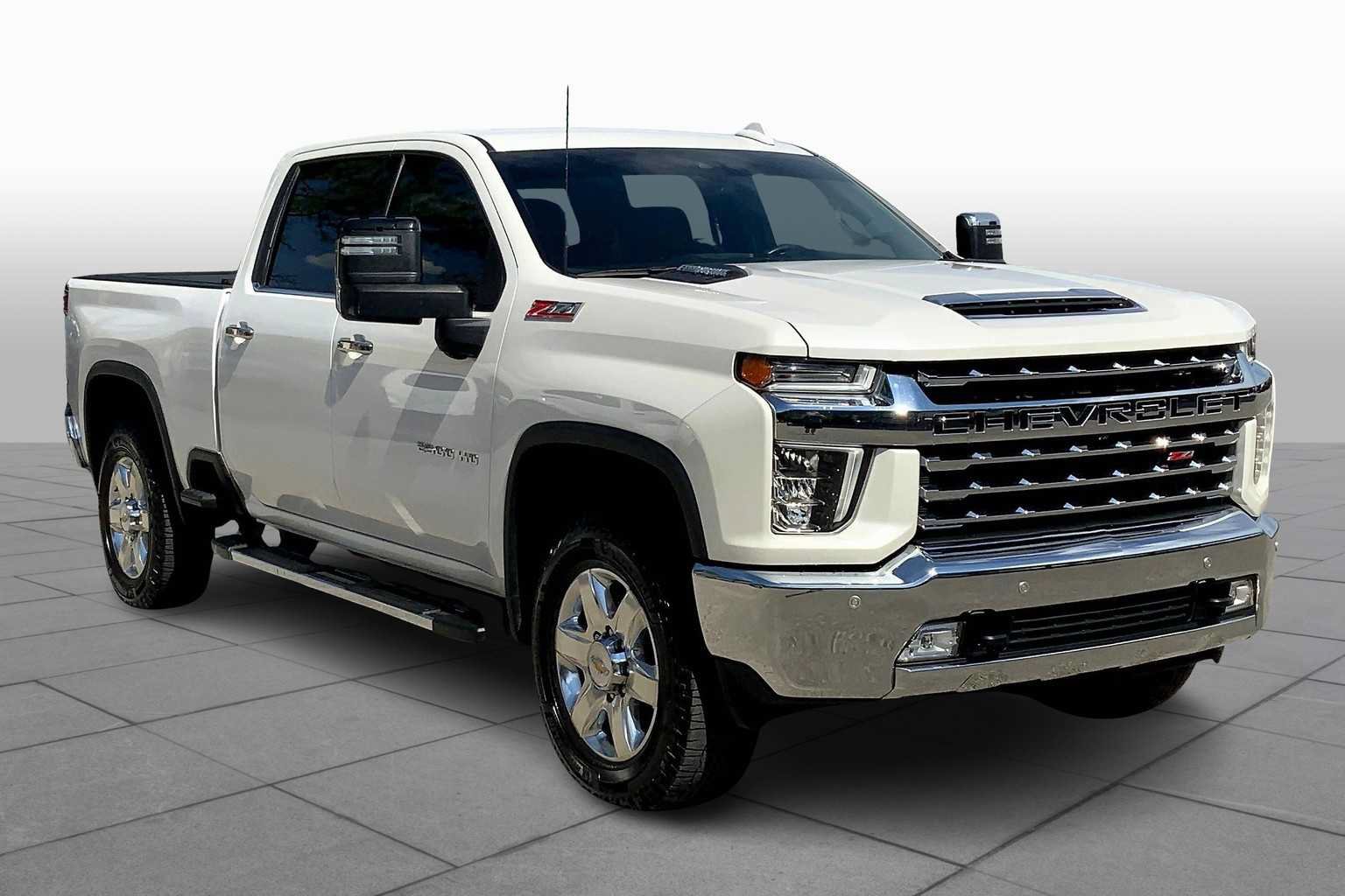 Used 2022 Chevrolet Silverado 2500 LTZ w/ LTZ Plus Package AWD/4WD image 2