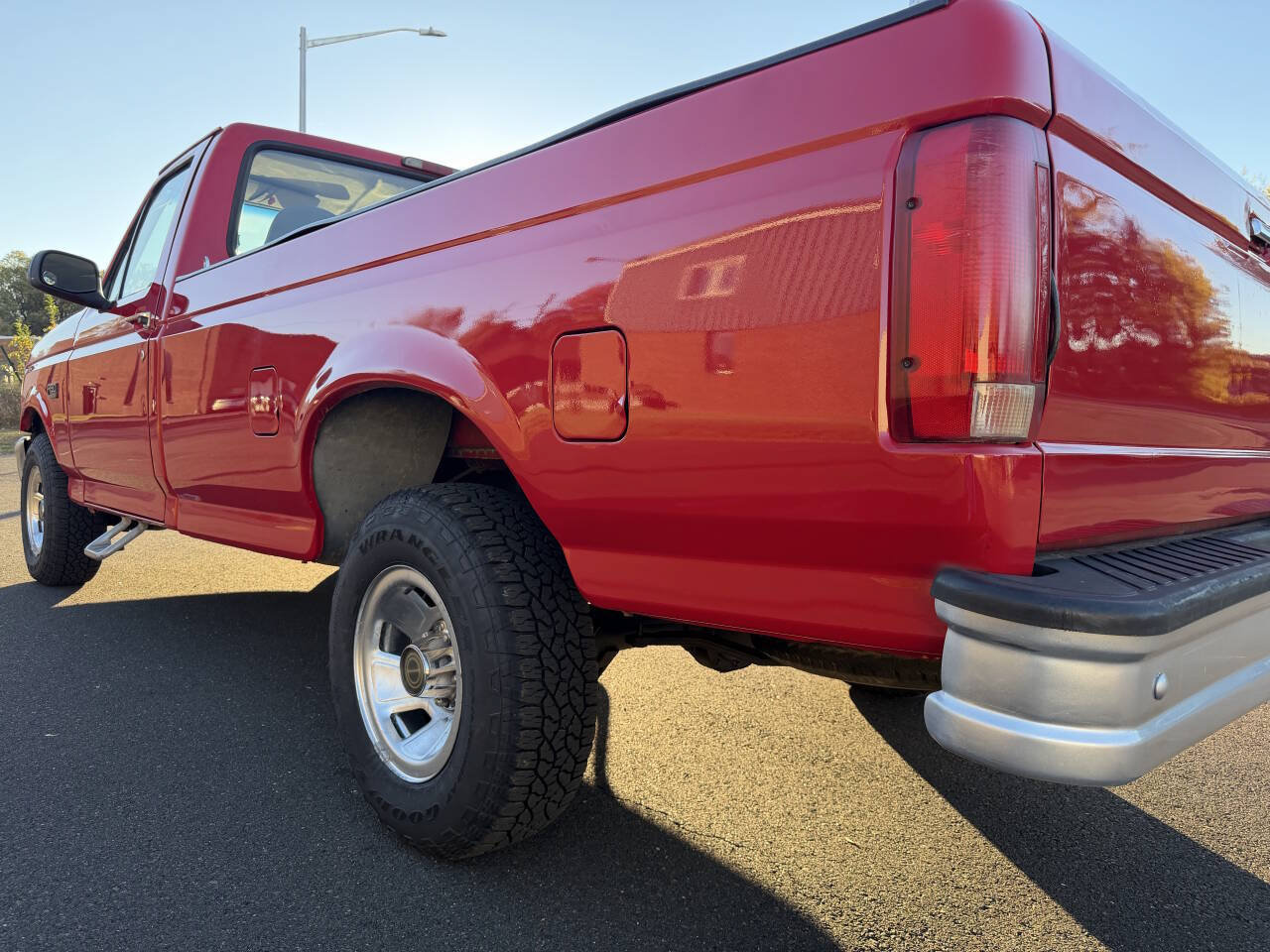 Used 1996 Ford F150 2WD Regular Cab image 14