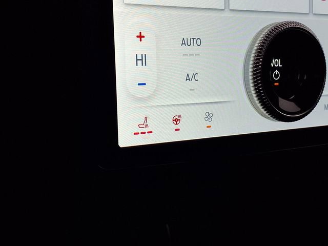 Used 2021 Ford Mustang Mach-E Select w/ Comfort/Technology Package AWD/4WD image 5