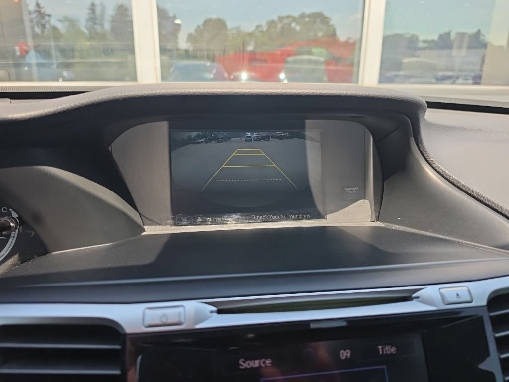 Used 2015 Honda Accord Touring image 18