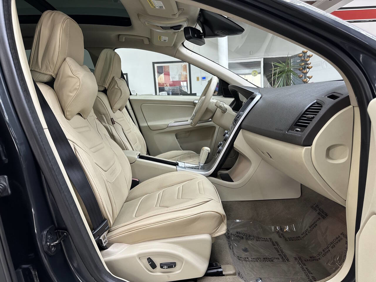 Used 2012 Volvo XC60 T6 image 17