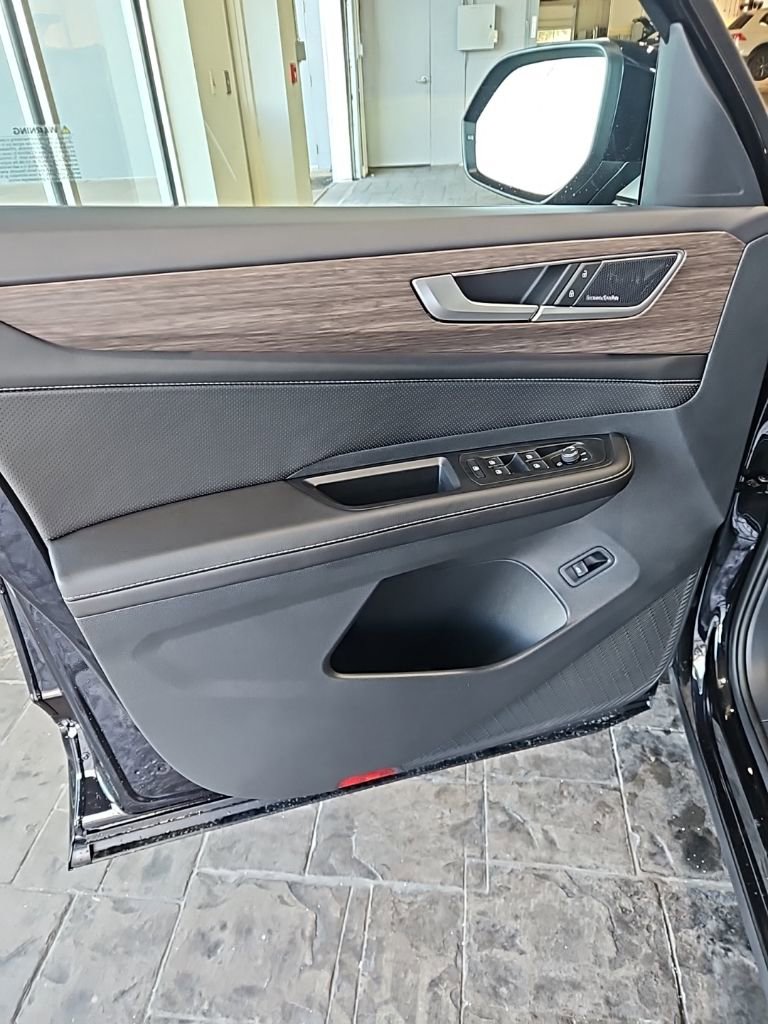 New 2026 Volkswagen Atlas SEL Premium R-Line image 28