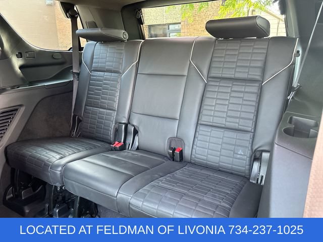 Certified 2026 Cadillac Escalade V w/ LPO, Onyx Lite Package AWD/4WD image 38