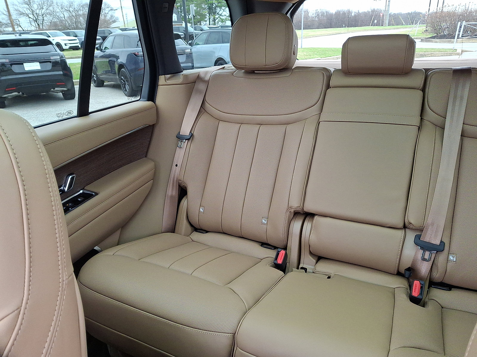 New 2026 Land Rover Range Rover SE AWD/4WD image 15