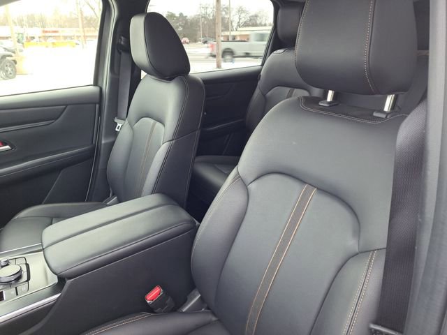 Used 2025 MAZDA CX-90 3.3 Turbo w/ Select Package image 5