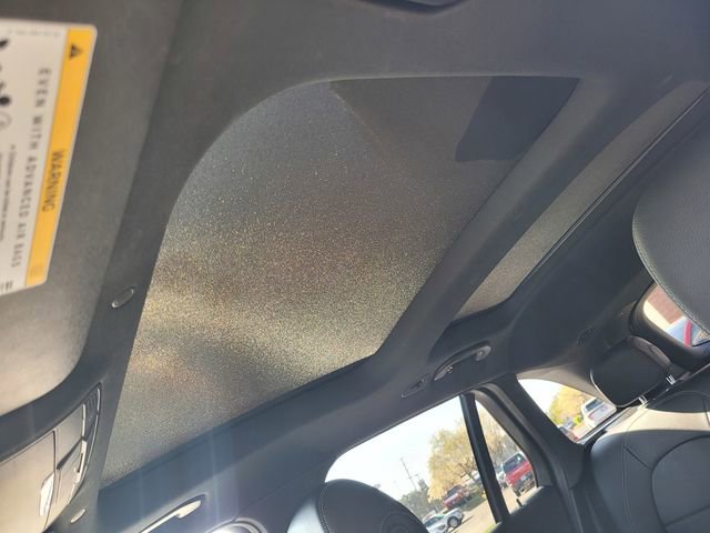 Used 2022 Mercedes-Benz GLC 300 4MATIC image 20