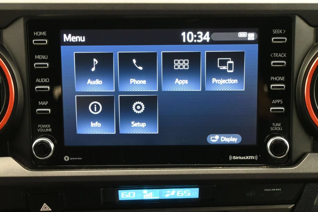 Used 2022 Toyota Tacoma TRD Sport w/ Technology Package AWD/4WD image 9