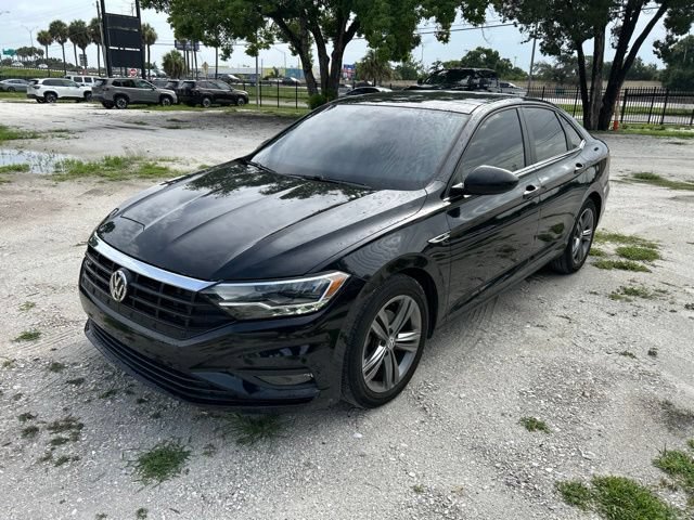 Used 2020 Volkswagen Jetta R-Line FWD image 2