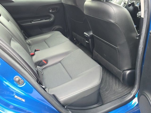 Used 2015 Toyota Prius C Four image 10