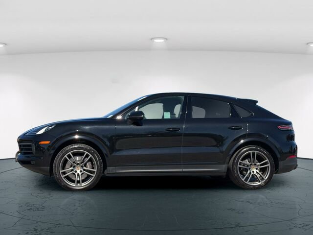 Used 2023 Porsche Cayenne Platinum Edition image 4