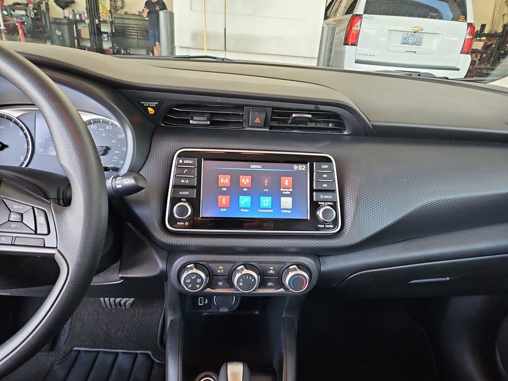 Used 2024 Nissan Kicks S image 16