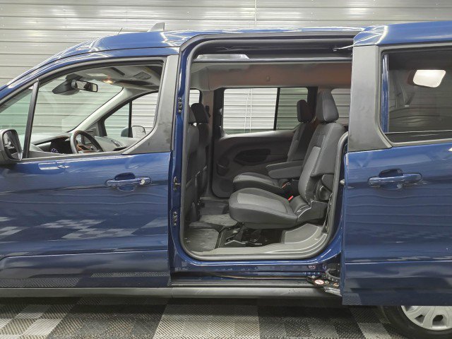 Used 2019 Ford Transit Connect XLT FWD image 16