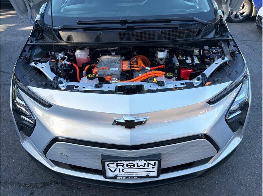 Used 2023 Chevrolet Bolt LT w/ Driver Confidence Package FWD image 29