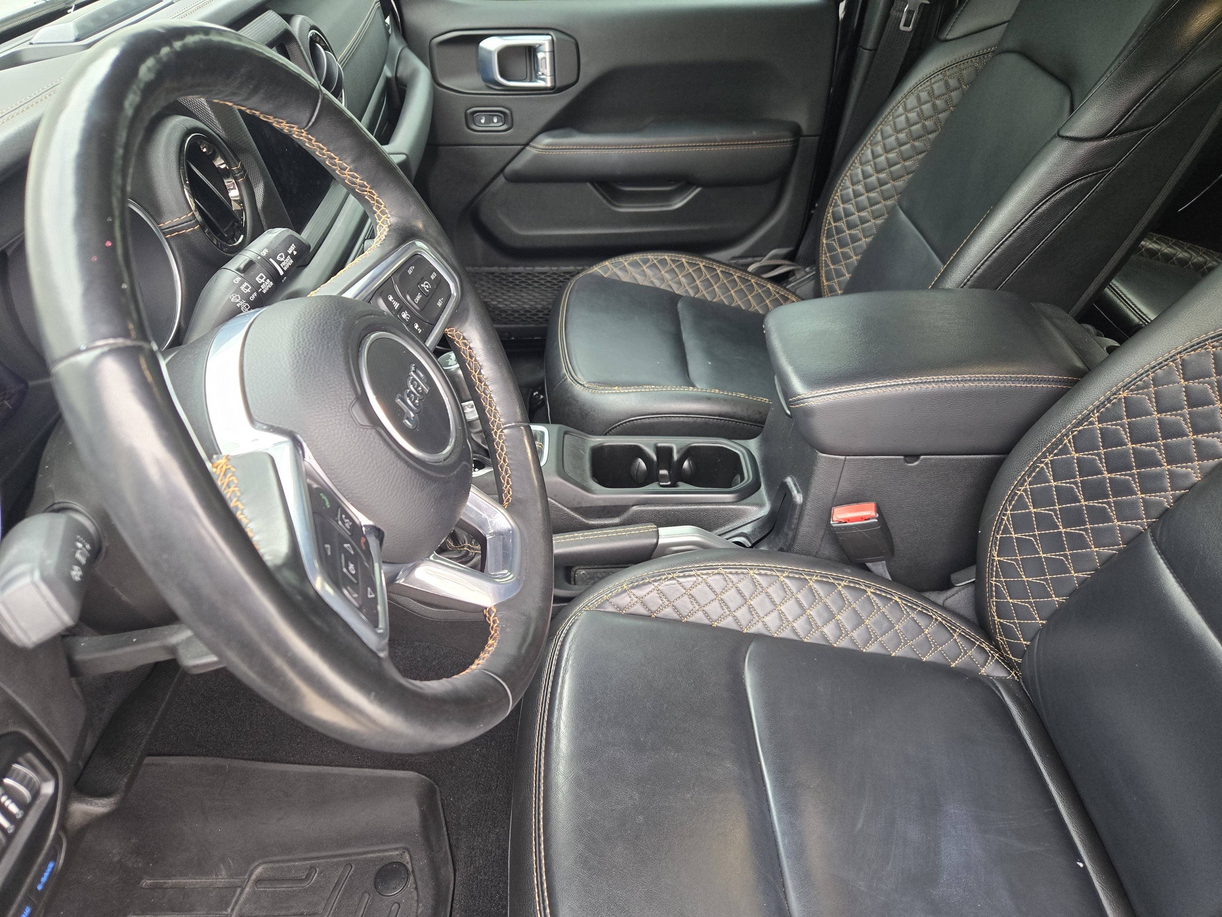 Used 2021 Jeep Wrangler Unlimited Sahara image 16