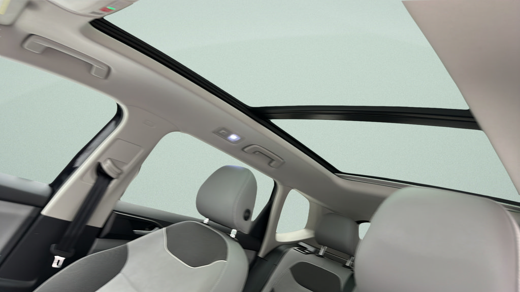 Used 2023 Volkswagen Taos SE w/ Panoramic Sunroof Package FWD image 15