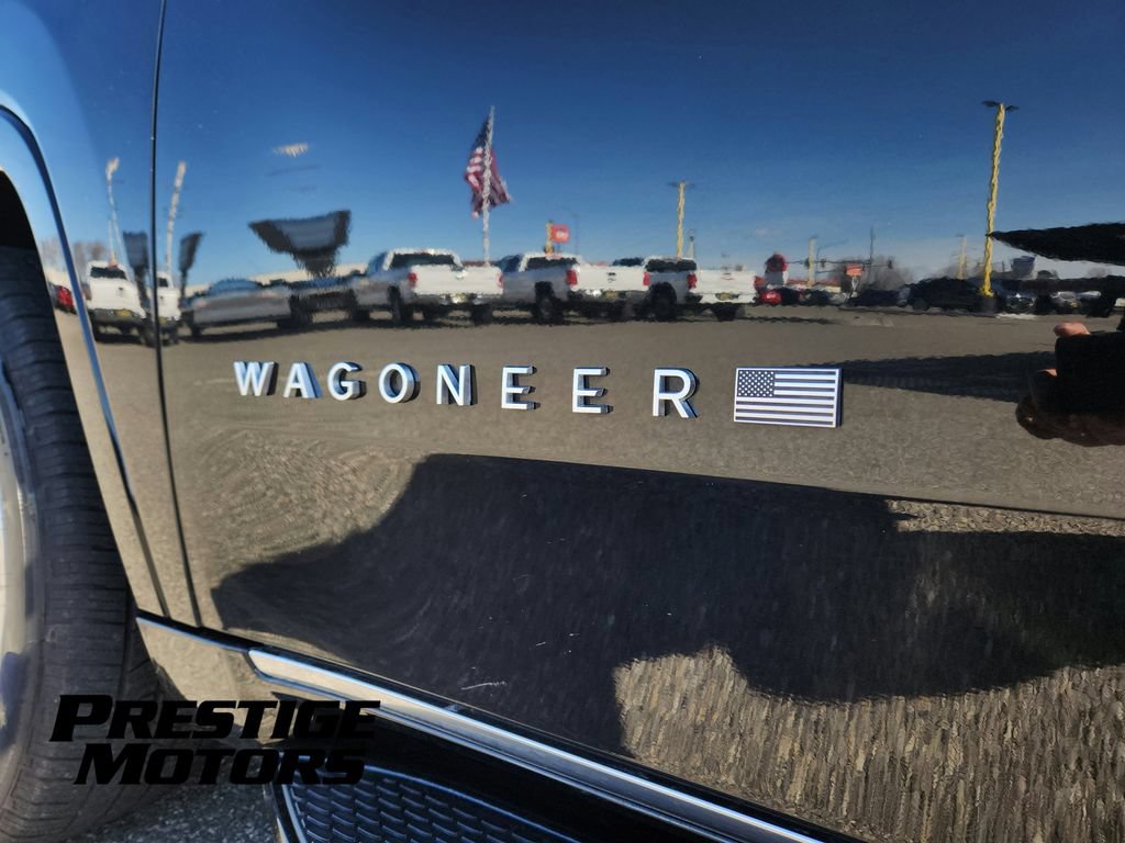 Used 2024 Jeep Wagoneer L Series II w/ Flexible Seating Group AWD/4WD image 33