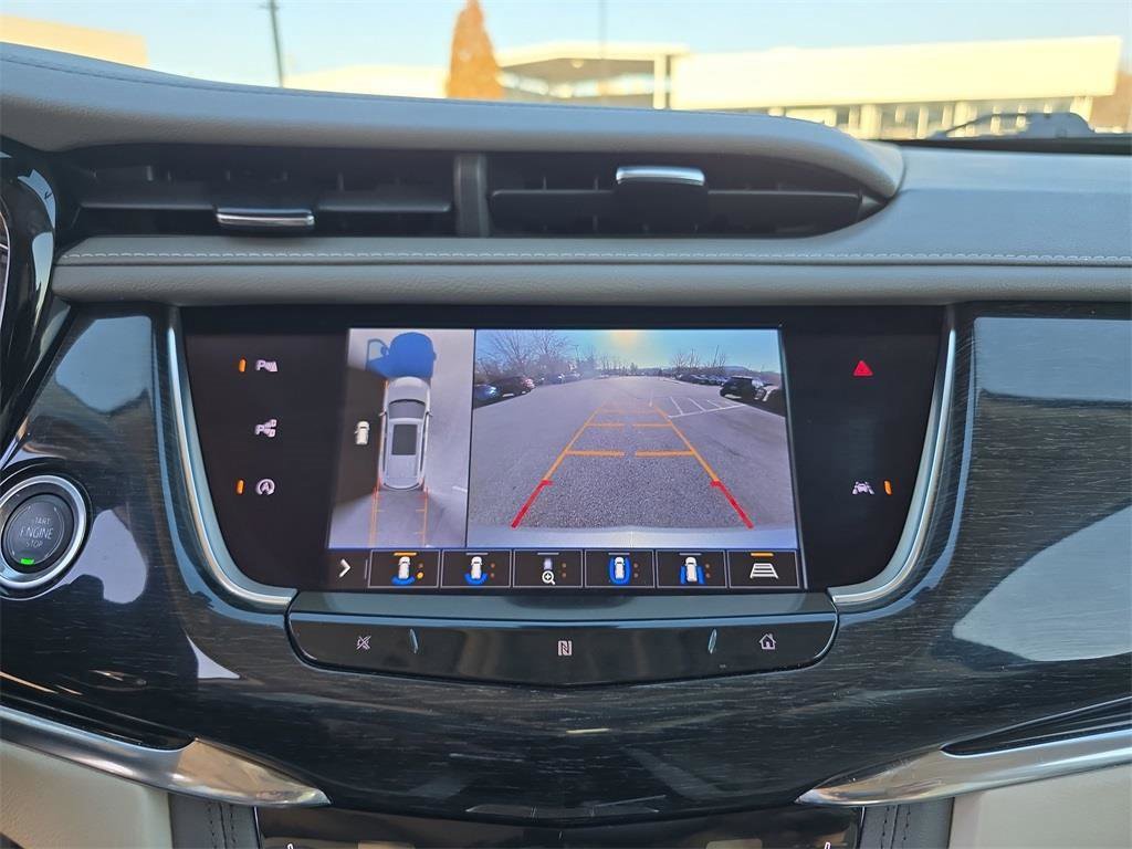 Used 2020 Cadillac XT6 Premium Luxury image 27