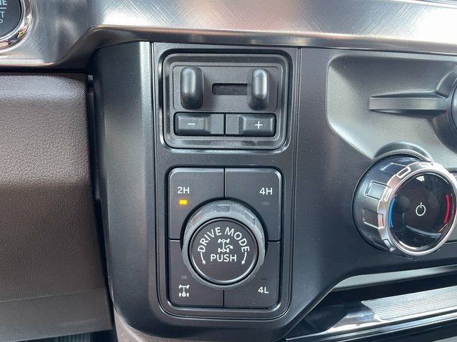 New 2025 Ford F350 King Ranch w/ Tremor Off-Road Package image 32