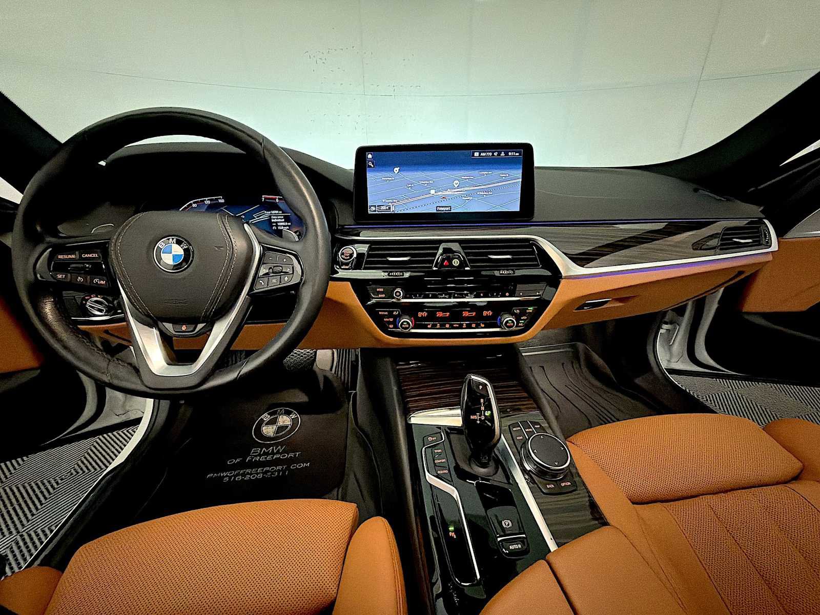 Certified 2023 BMW 530i xDrive w/ Convenience Package image 16