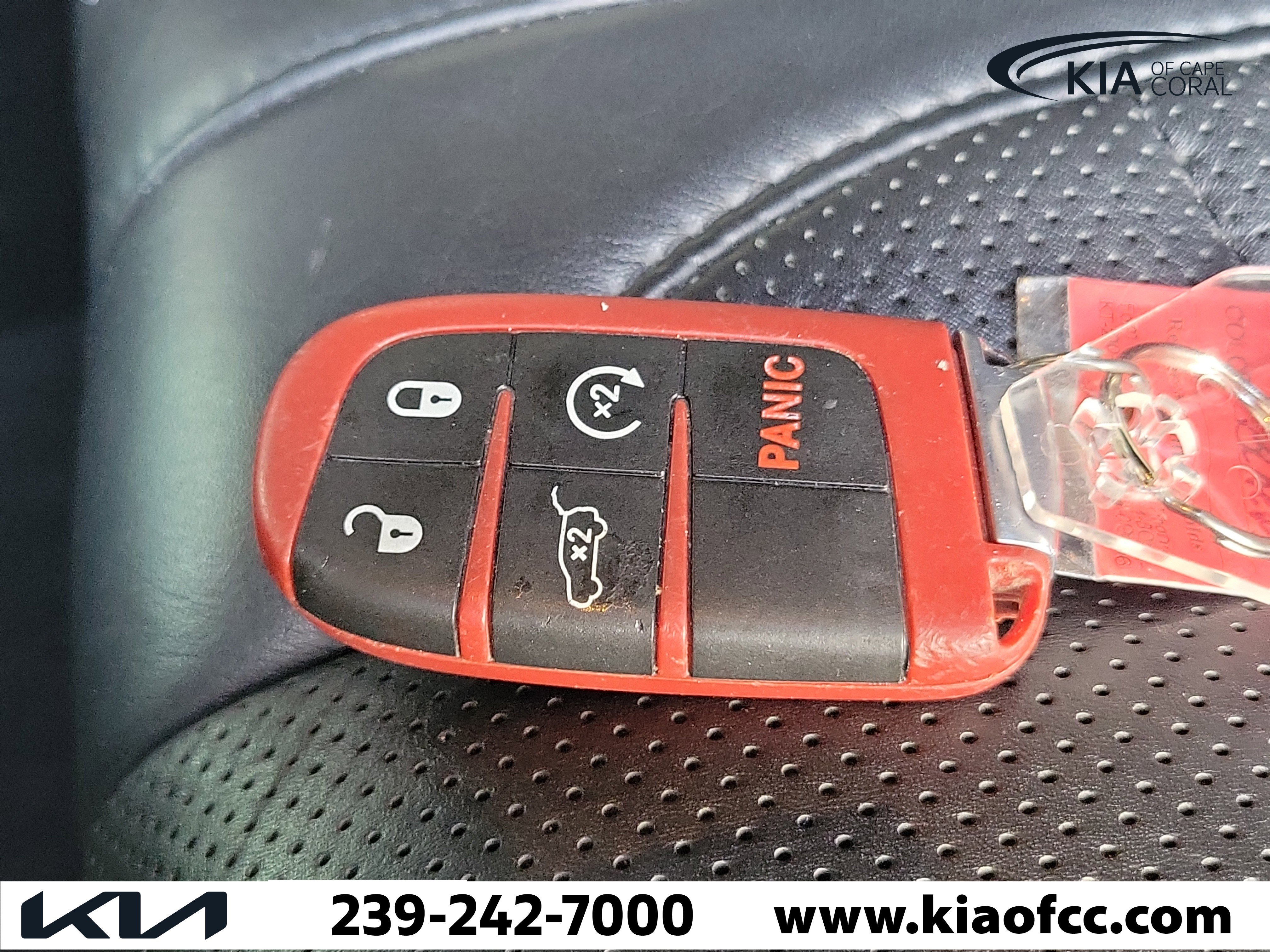 Used 2020 Jeep Grand Cherokee Trackhawk AWD/4WD image 29
