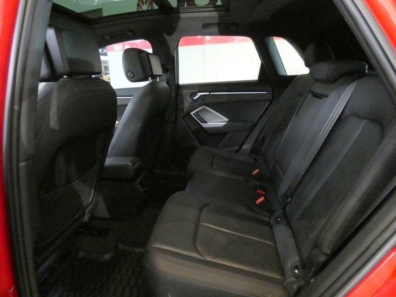 Used 2021 Audi Q3 2.0T Premium w/ Convenience Package AWD/4WD image 24