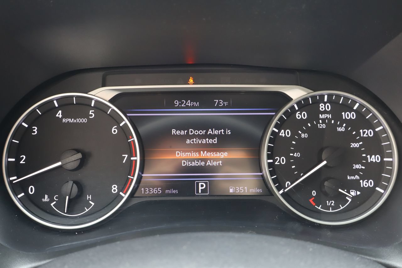 Used 2021 Nissan Sentra SV w/ Trunk Package FWD image 9