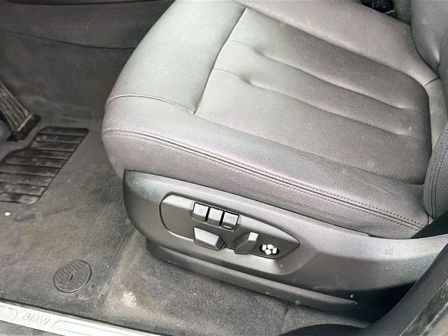 Used 2018 BMW X5 xDrive35i w/ M Sport Package image 19