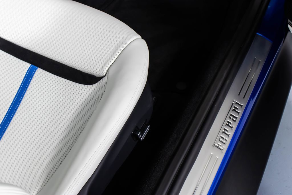 Certified 2025 Ferrari Roma Spider image 51