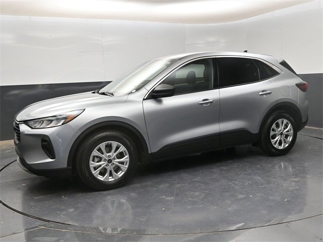 Used 2024 Ford Escape Active w/ Cold Weather Package image 4